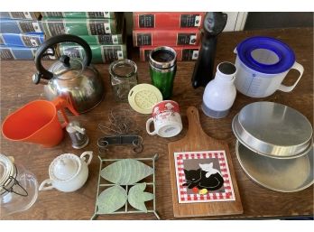 Kitchen Items - A Large Collection Of Over 15 Pieces!!!