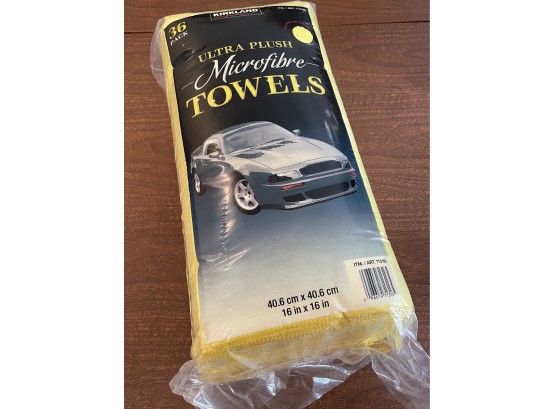 New Pack Of Microfiber Car Towels - Will Ship!