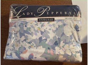 Queen Sized New Floral Sheet Set - Will Ship!