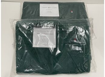 New Tommy Hilfiger Dark Green Bath Towels - Set Of Three - Will Ship!