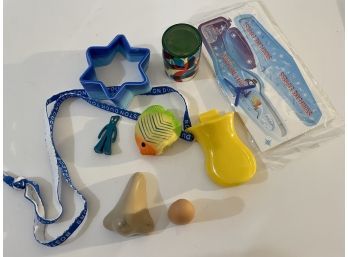 Misc Toys - Nose Pencil Sharpener - Mini Gumby