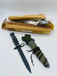 Military US Army Marked M7 Imperial Bayonet With US M8AI PWH Scabbard NOS W/ Packaging