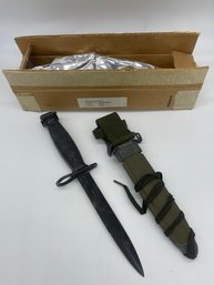 Vintage Military US Army Marked M7 Imperial Bayonet With US M8AI TWB Scabbard NOS W/ Packaging