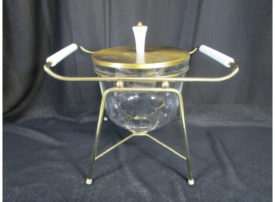 Vintage Pyrex B-14 Glass Bowl With Metal Lid And Holder