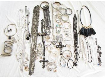 Nearly 3 Lbs. Of Costume Jewelry Silver / Black All Good Condition To Wear Resell