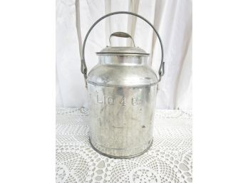 Vintage Galvanized Metal Cream 4 Quart Can W/ Bail And Lid