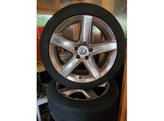 Set Of 4 SRT 8 Rims With Tires