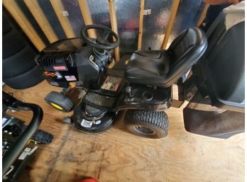 Craftsman Riding Mower With 48 Inch Deck
