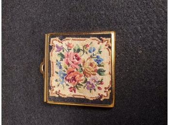 Vintage Embroidered Womans Compact