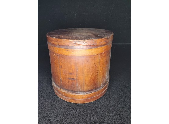 Cylindrical Wood Box