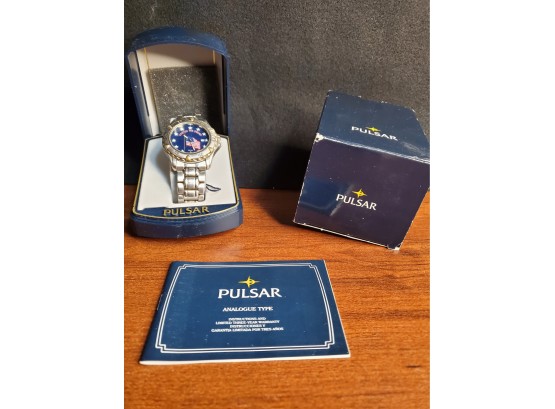 Pulsar Mens Watch, Analog, United We Stand Face, Fairly Used Condition, In Need Of Cleaning, Likely Needs Batt