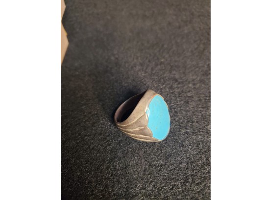 Sterling Silver And Turquois Mens Ring, In A Tan Jewlers Box, 16 Grams
