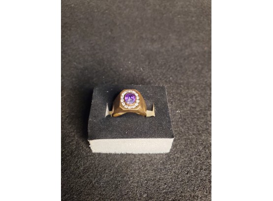 10k Gold Ring, 10 Grams, Amethyst Surrounded By 14 Diamonds