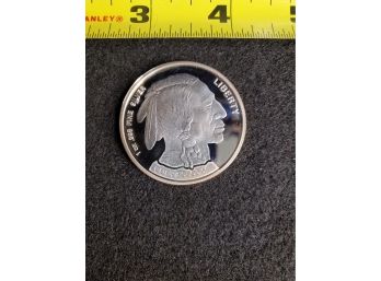 Indian Head And Bison 2001 Commemorative Silver Coin
