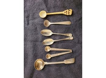 6 Sterling Silver Salt / Snuff Spoons, One Bone