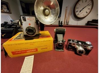 Lot Of 3 Antique Cameras SHIPPING AVAIL ON THIS ITEM