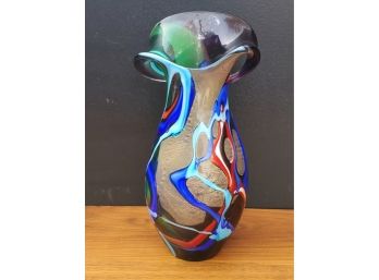 Beautiful And Vibrant Hand Blown Viz Art Glass Vase