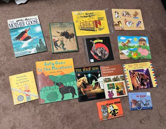 Kids Book And Circus Book Lot (QTY 13)