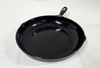 Unbranded 10' Black Enameled Cast Iron Skillet Fry Pan