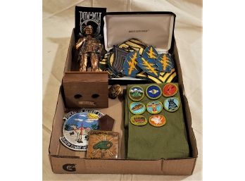 Assortment Of Vintage US Army & Boy Scout Patches, Badges, And Other