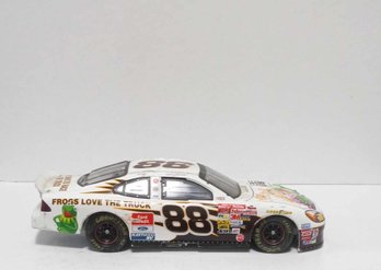 2002 ACTION #88 DALE JARRETT 1:24 SCALE UPS THE MUPPETT SHOW FORD TAURUS NASCAR COIN BANK WITH KEY