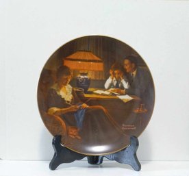 VINTAGE 1983 THE BRADFORD EXCHANGE FATHERS HELP NORMAN ROCKWELL COLLECTIBLE PLATE WITH COA AND ORIGINAL BOX