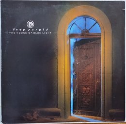 1987 RELEASE DEEP PURPLE THE HOUSE OF BLUE LIGHT VINYL RECORD 422 831-318-1 M-1 MERCURY RECORDS