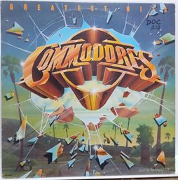 1ST YEAR OF ISSUE 1978 COMMODORES GREATEST HITS VINYL RECORD M7-912 R1 MOTOWN RECORDS.