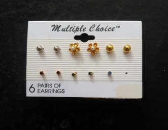 MULTIPLE CHOICE 6 PAIRS OF EARRINGS NEW IN PACKAGE