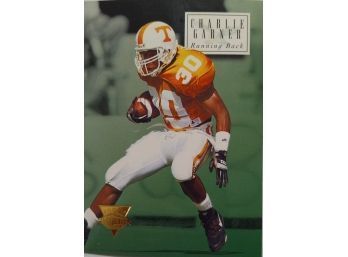1994 CHARLIE GARNER SKYBOX ROOKIE FOOTBALL CARD IN MINT CONDITION