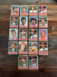 Lot Of 18 1976 Topps Astros Baseball Cards