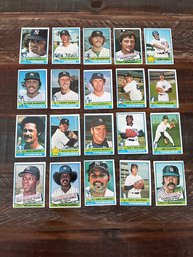 Lot Of 20 1976 Topps Yankees Baseball Cards
