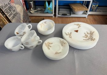 21 Pieces Of Vintage Federal Milk Glass