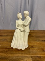 Lenox Porcelain Wedding Promises Collection - Bride And Groom Statue