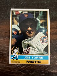 1976 Topps Joe Torre Mets Baseball Card #585