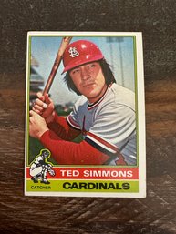 1976 Topps Ted Simmons Cardinals Baseball Card #290