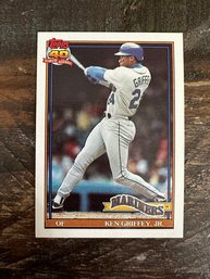 1991 Topps Ken Griffey Jr Mariners Baseball Card #790