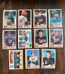 Lot Of 11 1982 Topps Twins Baseball Cards