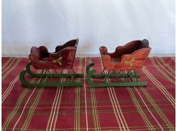 Lot Of 2 Small Wooden Sleighs (Lot 1 Of 2)
