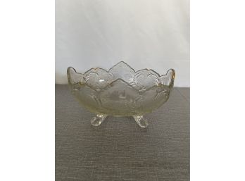 Vintage Glass Four-toed Fruit Bowl
