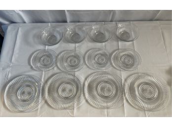 Set For 4 Glass Plates And Bowls