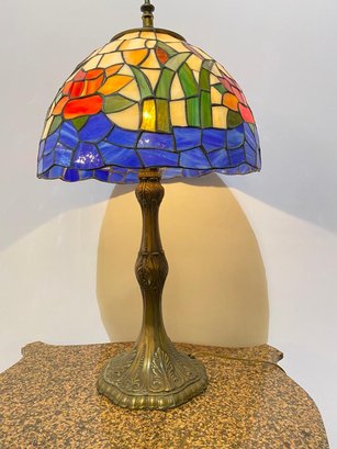 Vintage Tiffany Style Stained Glass Table Desk Lamp