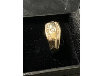 Men 14 K Gold Ring With Diamonds