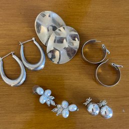Lot Of Vintage Costume Jewelry - Silver Earrings
