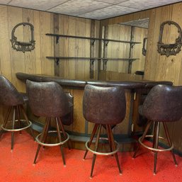 Vintage Leather Upholstered Corner Bar With 4 Stools