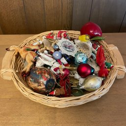 Lot Of Christmas Ornaments (2 Of 2)