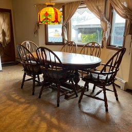 Vintage Wood Kitchen Table With 2 Leaves And 6 Chairs