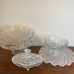 Lot Of Decorative Glass Plates, Trays And Bowls