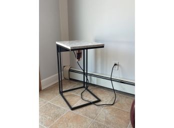 Plug-in C-shaped Table