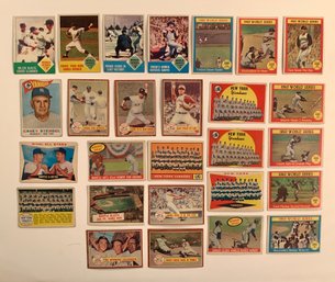 Lot Of 27 N.Y. Yankee World Series And Team Photo Cards.